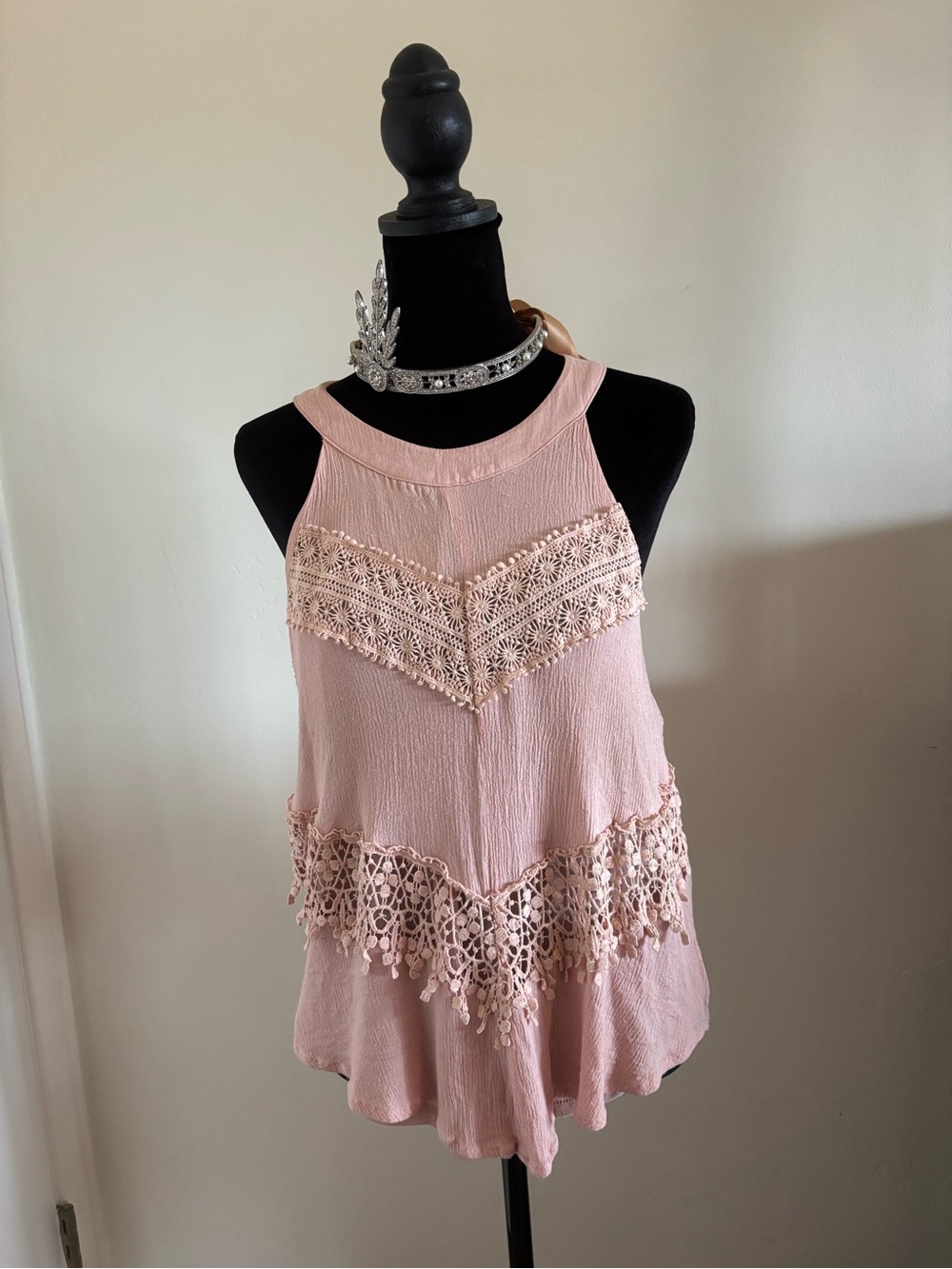 Astr Soft Blush Crochet-Trim Halter Tank